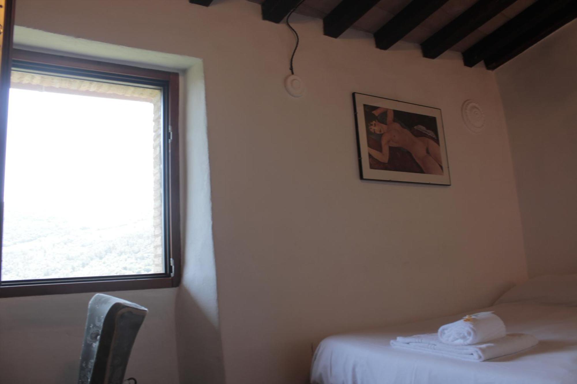 Guesthouse Runcini Ferentillo Exterior photo