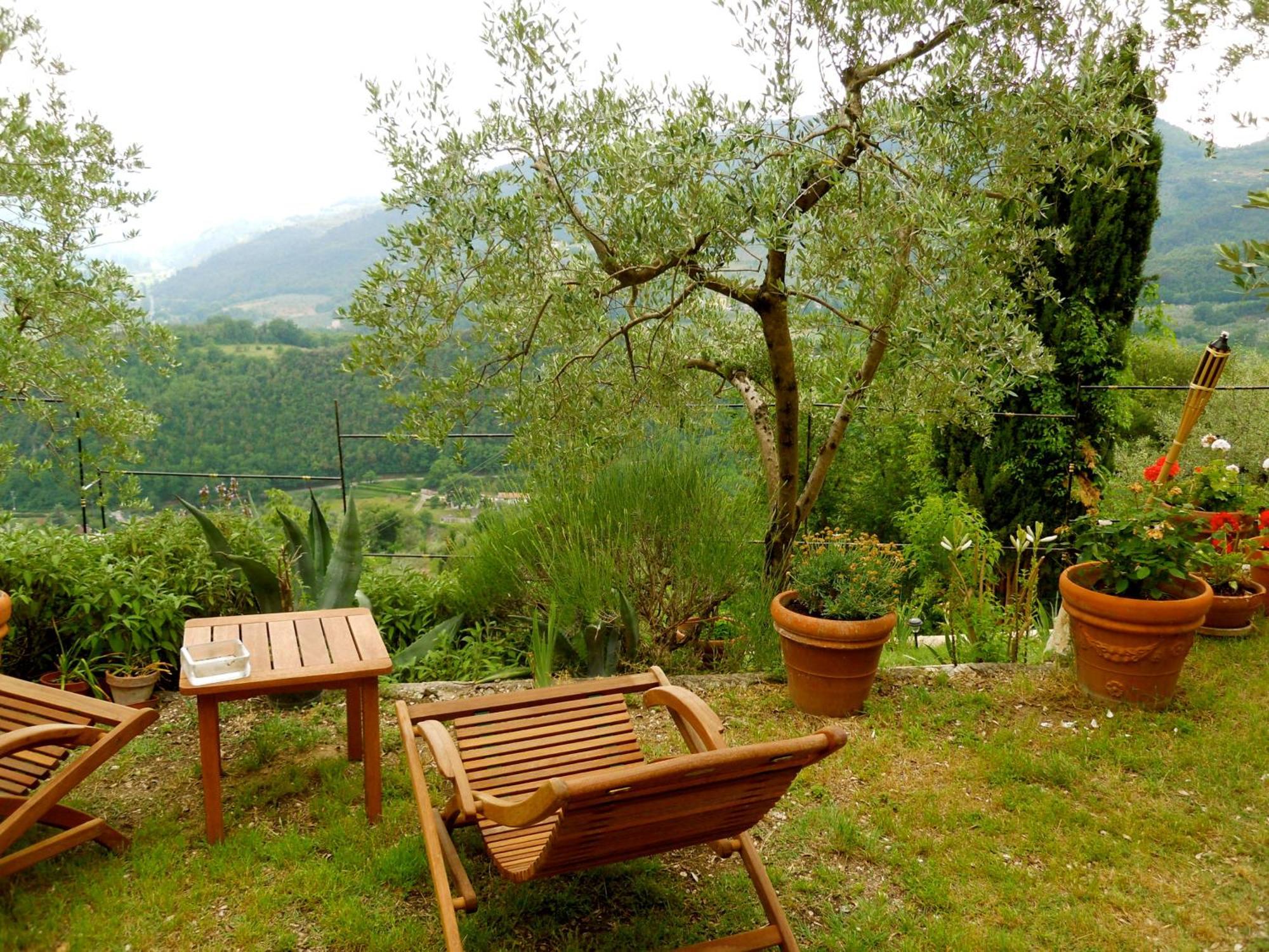 Guesthouse Runcini Ferentillo Exterior photo