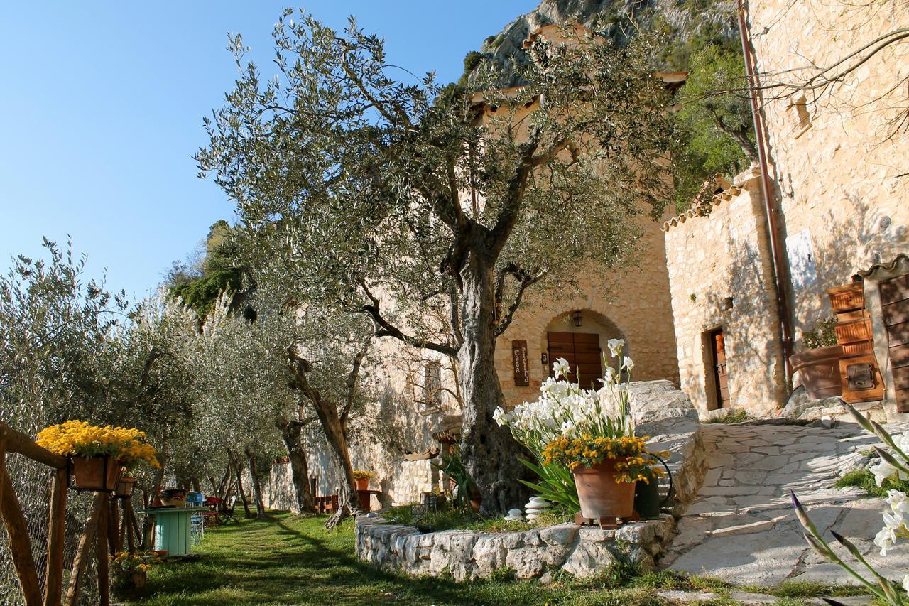 Guesthouse Runcini Ferentillo Exterior photo